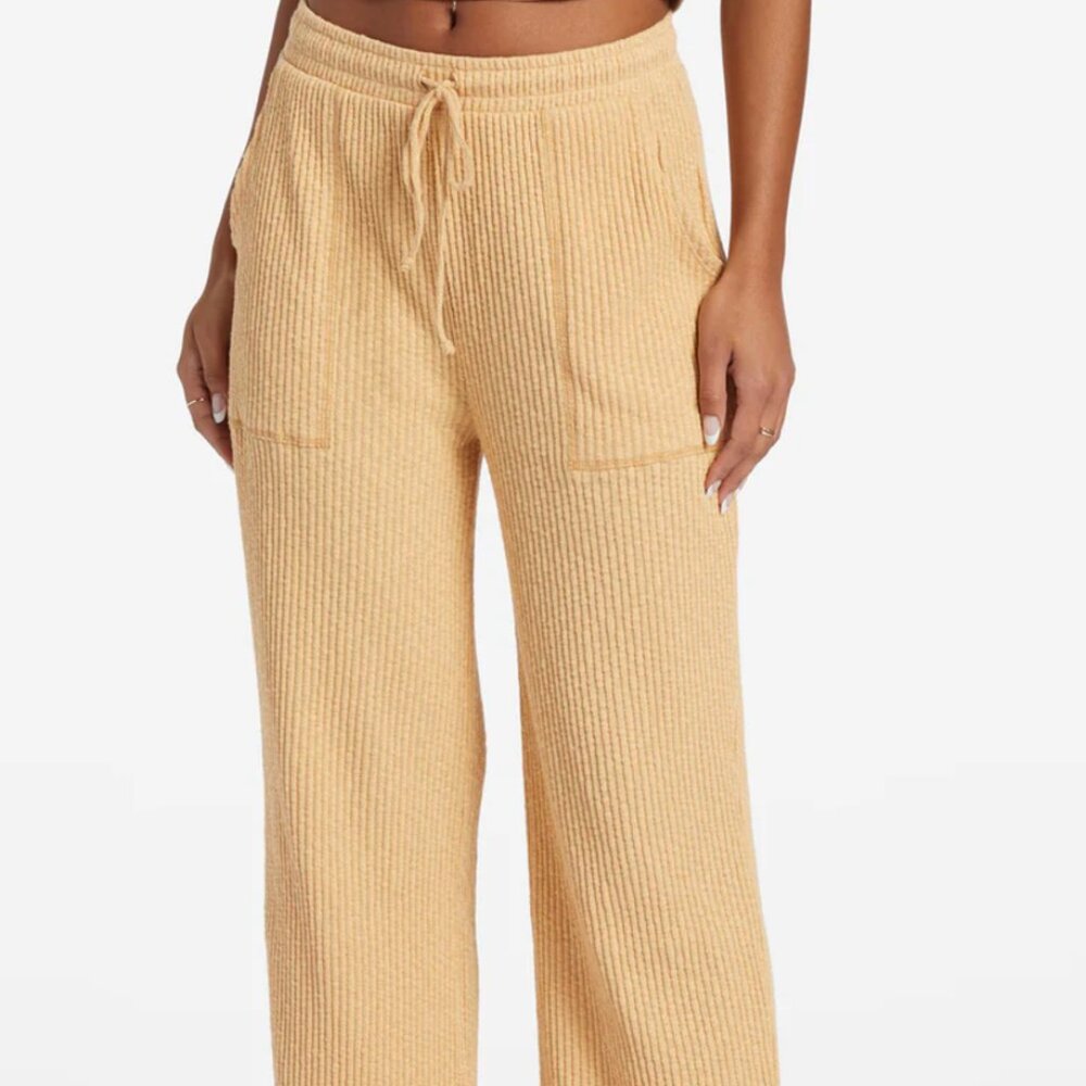 Billabong Easy As Pants | NEW | Size S/8 | Soft Sand